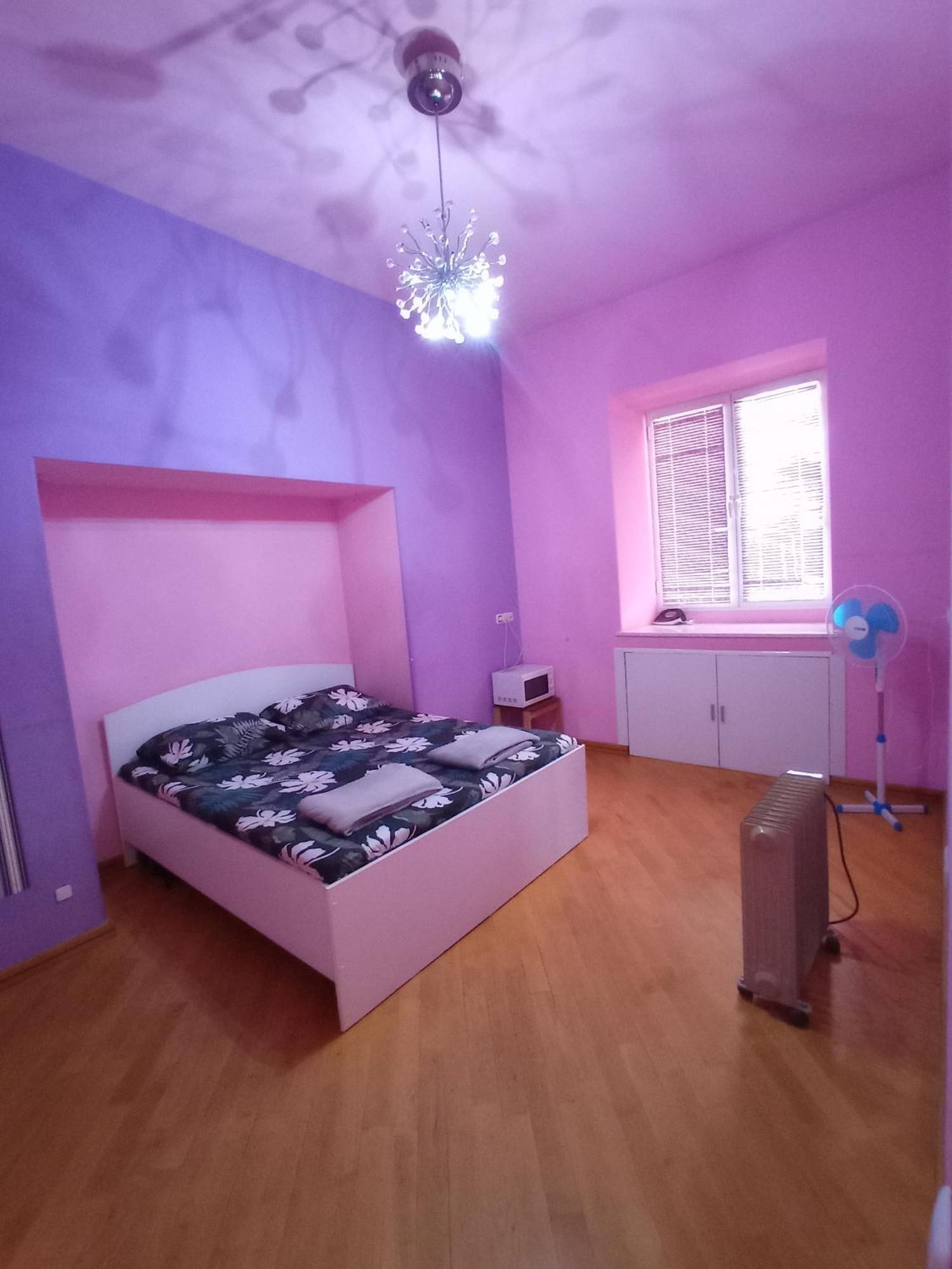 Sun City Hostel エレバン エクステリア 写真